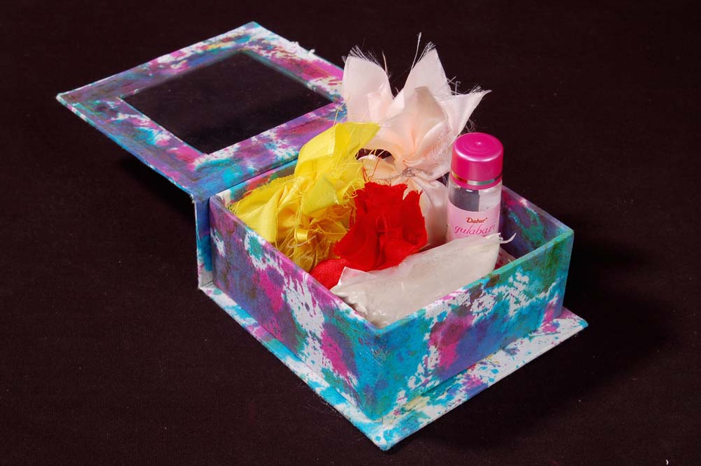 Holi gift packet colored.